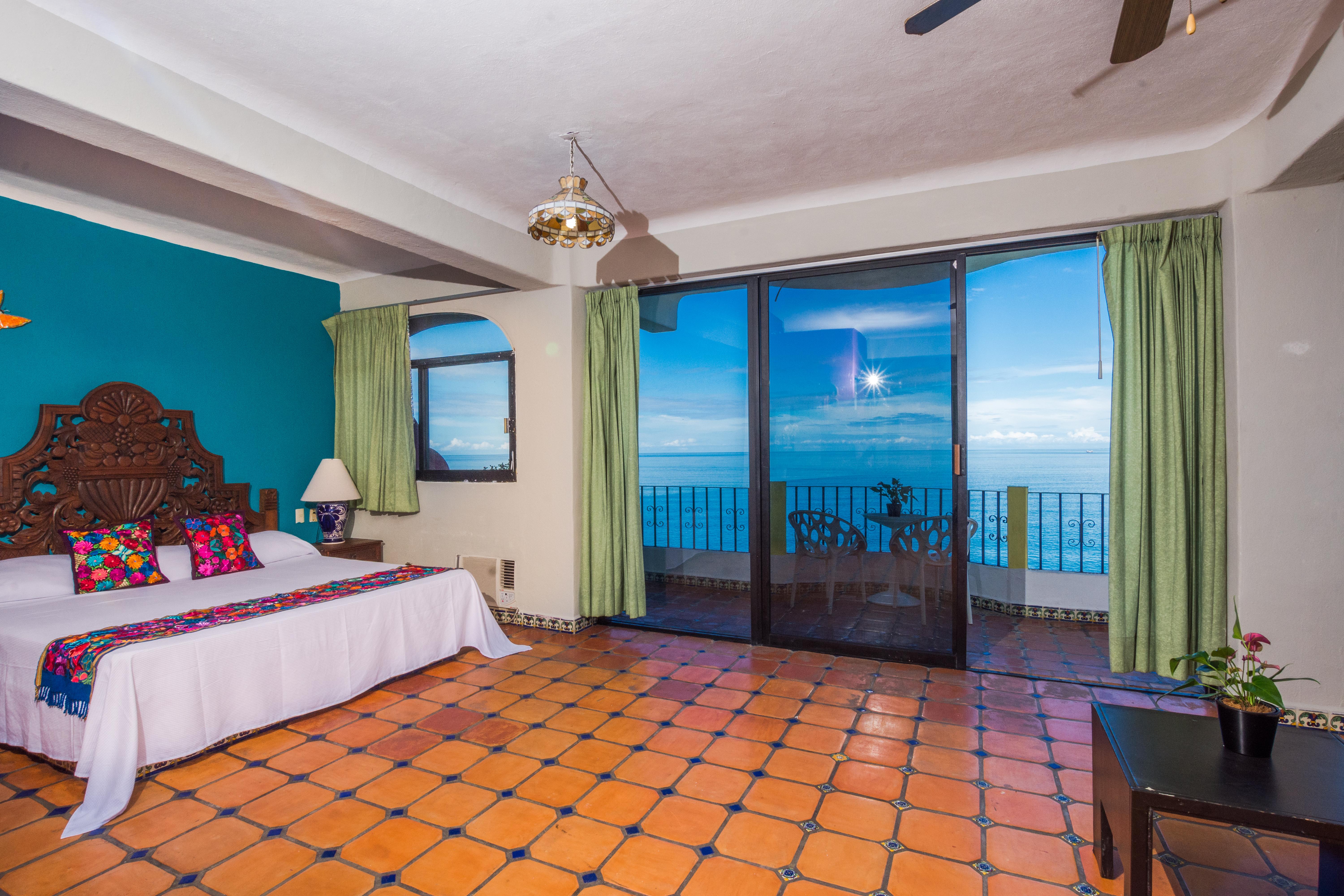 Mar Sereno Hotel & Suites Puerto Vallarta Exteriör bild