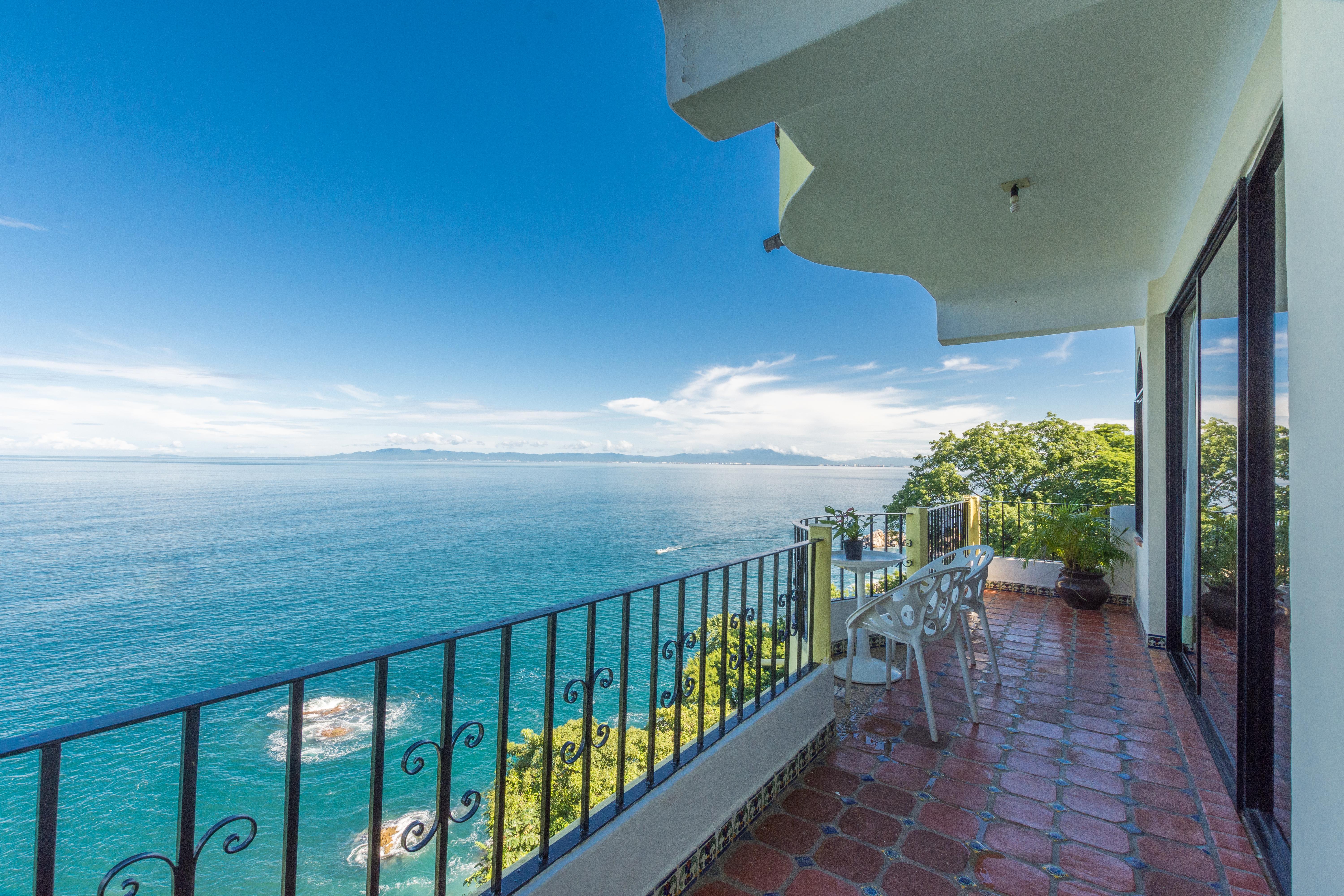 Mar Sereno Hotel & Suites Puerto Vallarta Exteriör bild