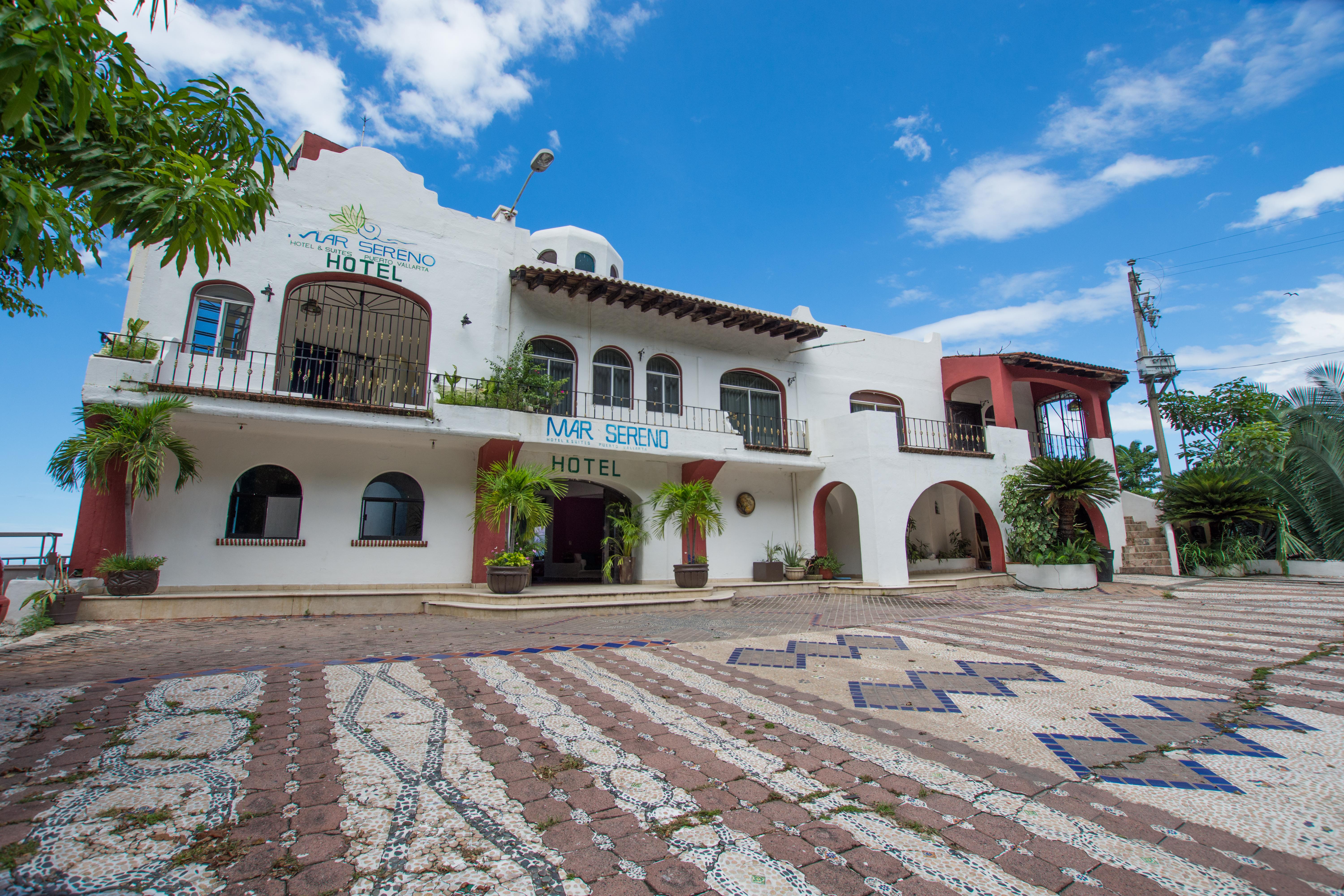 Mar Sereno Hotel & Suites Puerto Vallarta Exteriör bild