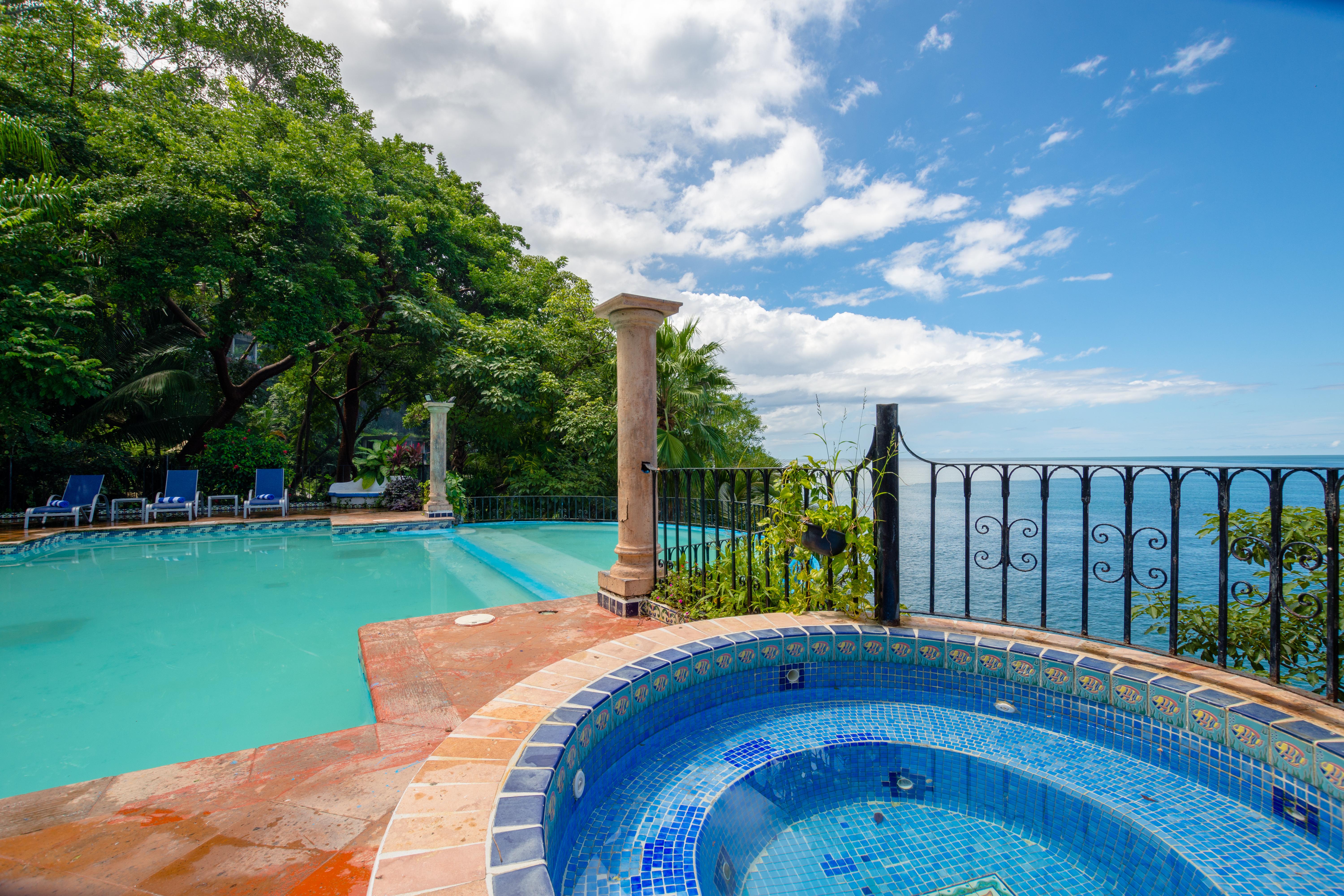 Mar Sereno Hotel & Suites Puerto Vallarta Exteriör bild