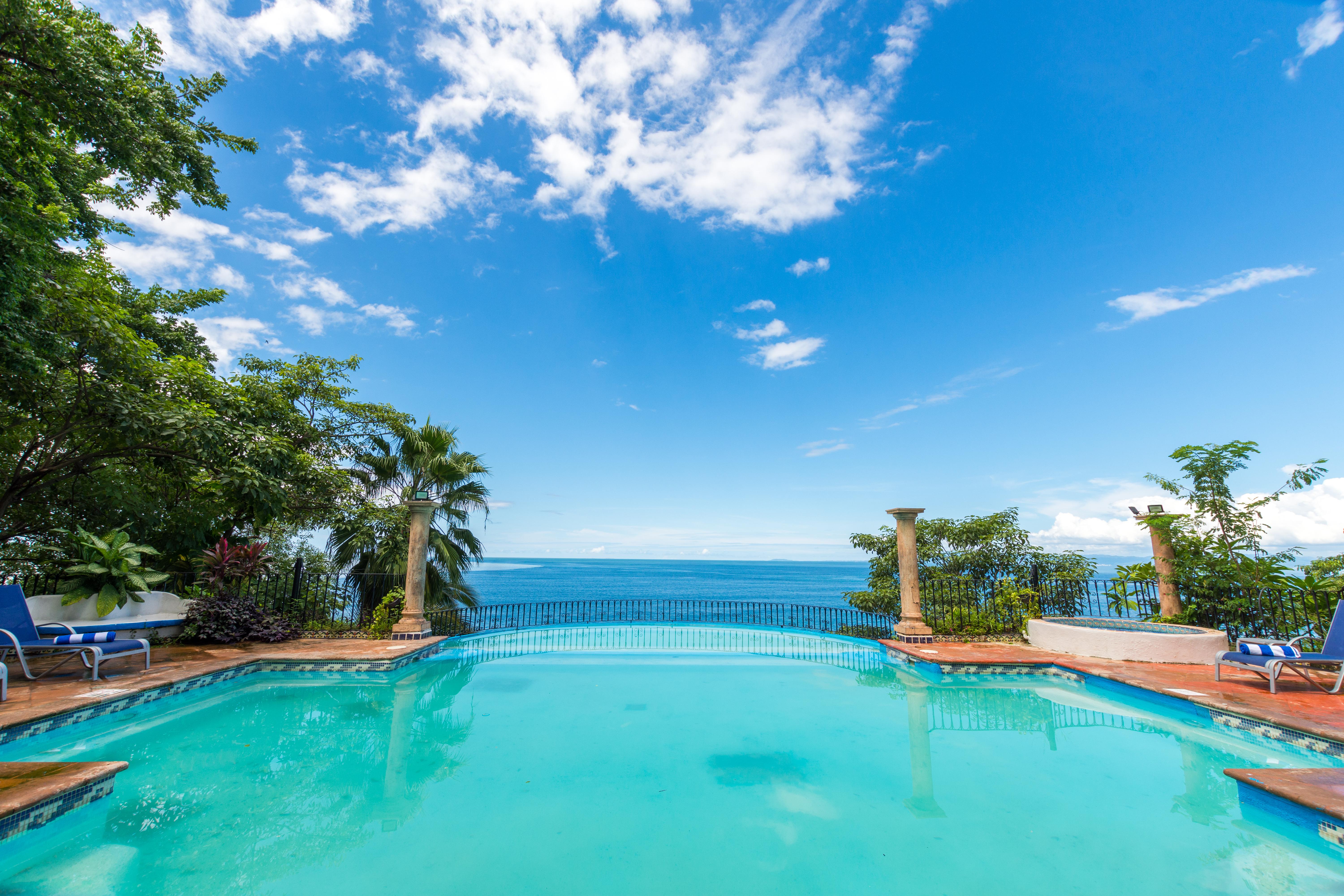 Mar Sereno Hotel & Suites Puerto Vallarta Exteriör bild