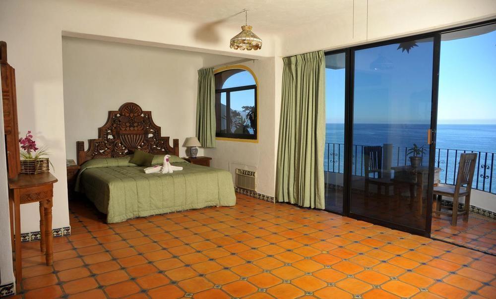 Mar Sereno Hotel & Suites Puerto Vallarta Exteriör bild